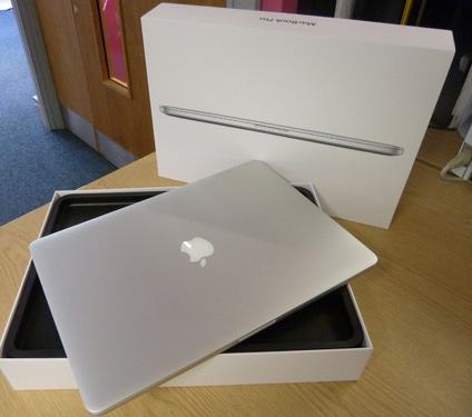 Apple ประกาศชัด MacBook Pro มีปัญหาเปลี่ยนได้ฟรี แม้หมดประกันแล้วก็ตาม